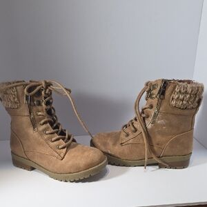 CeliaB Tan Lace-Up Knit-Collar Ankle Boots